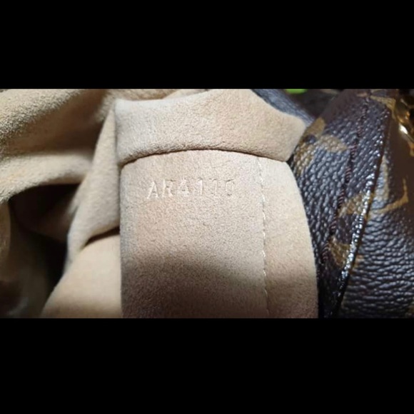 🚨 Louis Vuitton Artsy GM 🚨 - Picture 6 of 14